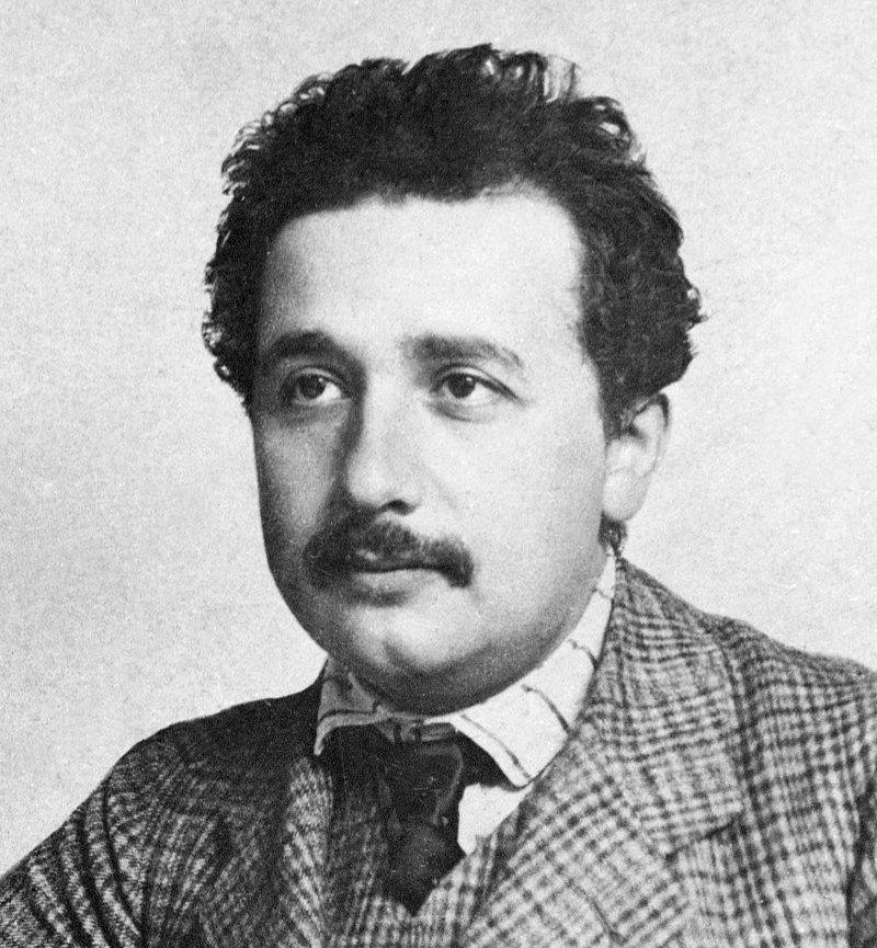 Albert Einstein - 1905